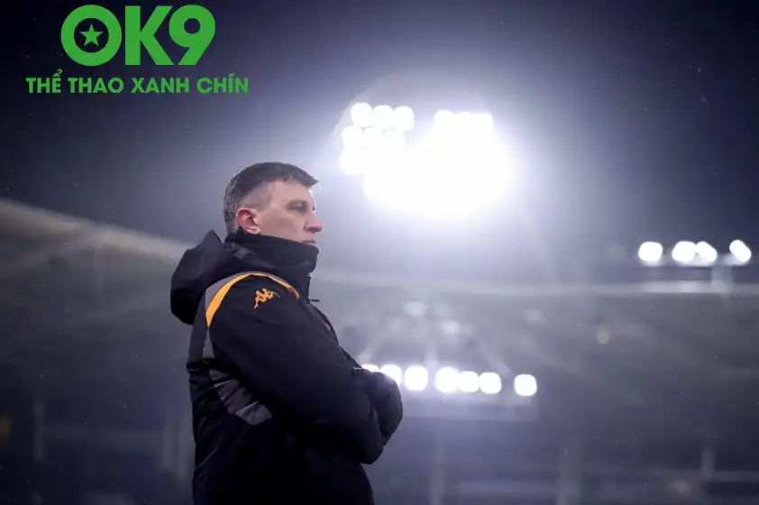 Kiến trúc sư đằng sau vụ nổ lớn nhất vòng 1 Ngoại hạng Anh Kiến trúc sư đằng sau vụ nổ lớn nhất vòng 1 Ngoại hạng Anh